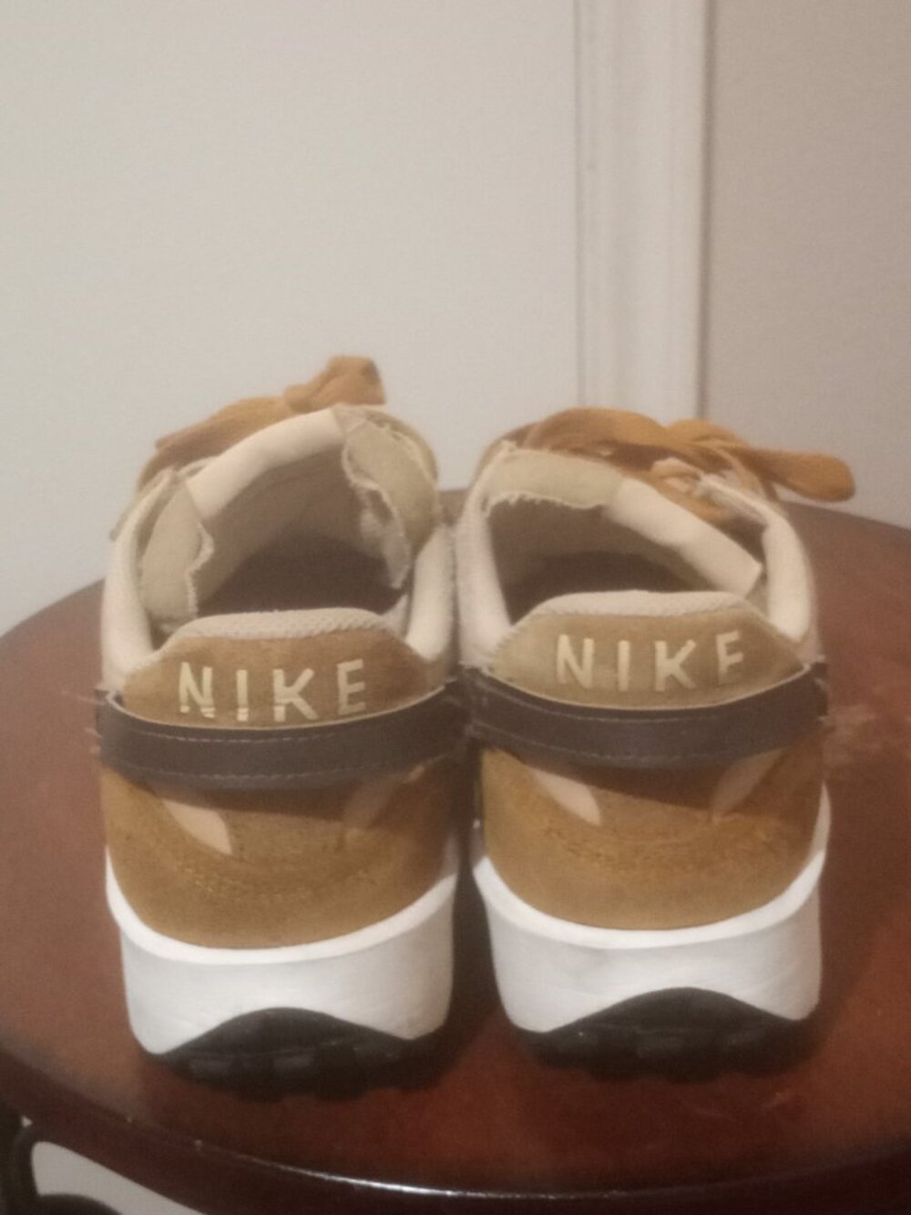 Nike Waffle Debut Brown Black Women Running Sneaker Shoes Size 8 DH9523 200 - Picture 11 of 14